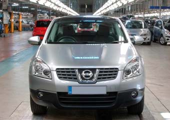 Nissan Qashqai.  Nissan