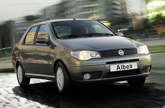 Fiat Albea.   Fiat