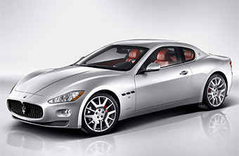 Maserati GranTurismo.  Maserati