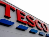 ,    ,    Tesco  Iceland       Dunnes Stores, Lidl  Aldi  