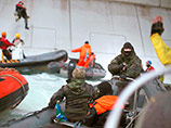 ,     Arctic Sunrise     ""   ,      ""