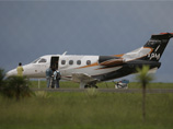             Phenom 300,      -    