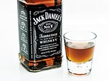  18-           "   ". ,  9        Jack Daniel's