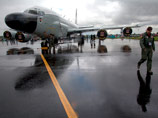   -27        RC-135W         