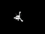 Спускаемый аппарат Philae, который первым в истории успешно приземлился на поверхность кометы, простился с землянами