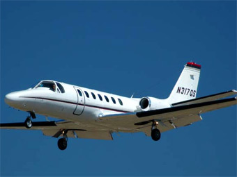 Cessna 560.    www.air-and-space.com