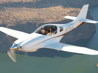  Lancair ES.    www.aircraftspruce.com