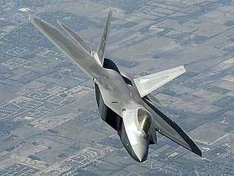   F-22.  Paul Weatherman   www.f22-raptor.com