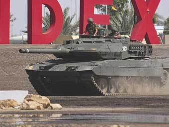 IDEX-2009.    www.koreatimes.co.kr