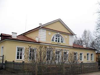 -   .    udm.ru 
