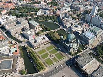    .    berlin-stadtfuehrung.de