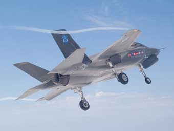 F-35 Lightning II.  Lockheed Martin. 