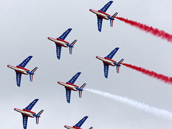  Patrouille de France.   , "."