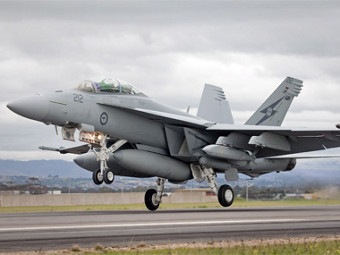 F/A-18F Super Hornet  .  -   