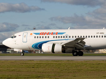  737-500  "".        