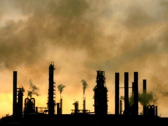 Paraguana Refining Center.  (c)Reuters