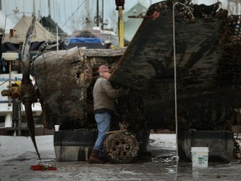  "",    .  ©AFP