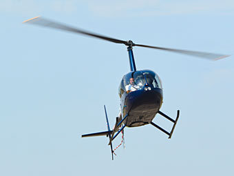 Robinson R-44.    ,  