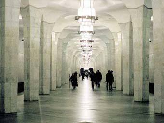  .    www.metro.ru